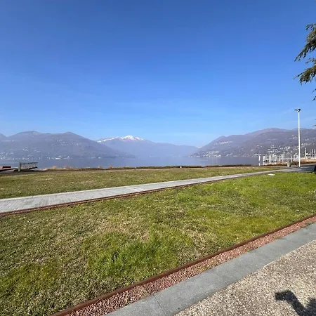 Kibilu Lake Nest Luino Centro Apartment Luino