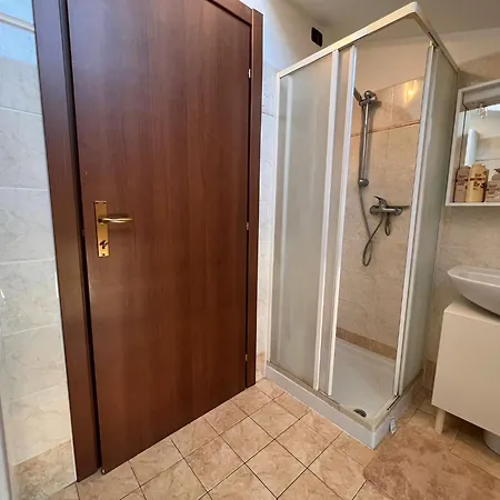 Kibilu Lake Nest Luino Centro *