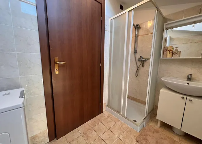 Kibilu Lake Nest Luino Centro *